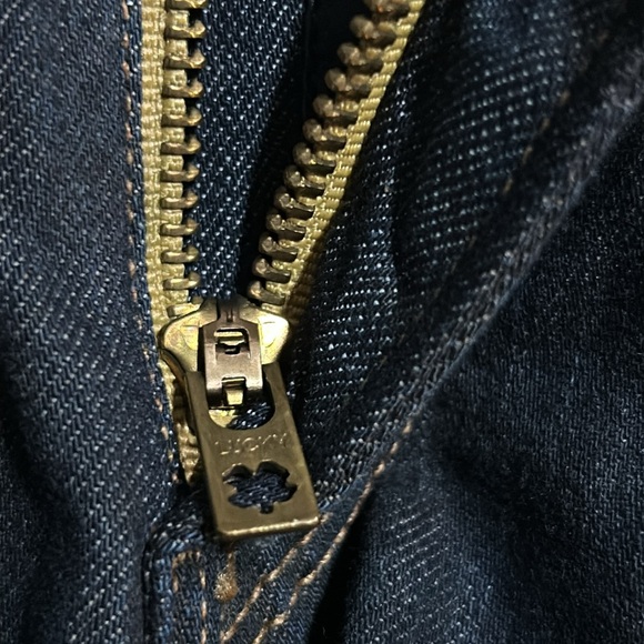 Woman’s Lucky Brand Charlie Skinny Jeans Size 4 (27),run small & lower rise. - Picture 13 of 14